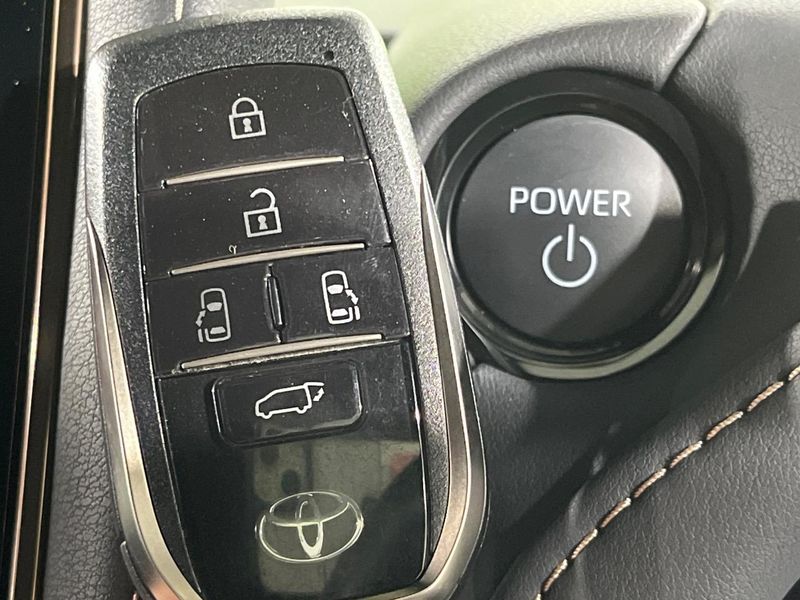 2023 Toyota Alphard Hybrid 6AA-AAHH40W (UW-6a126b39da343)[5]