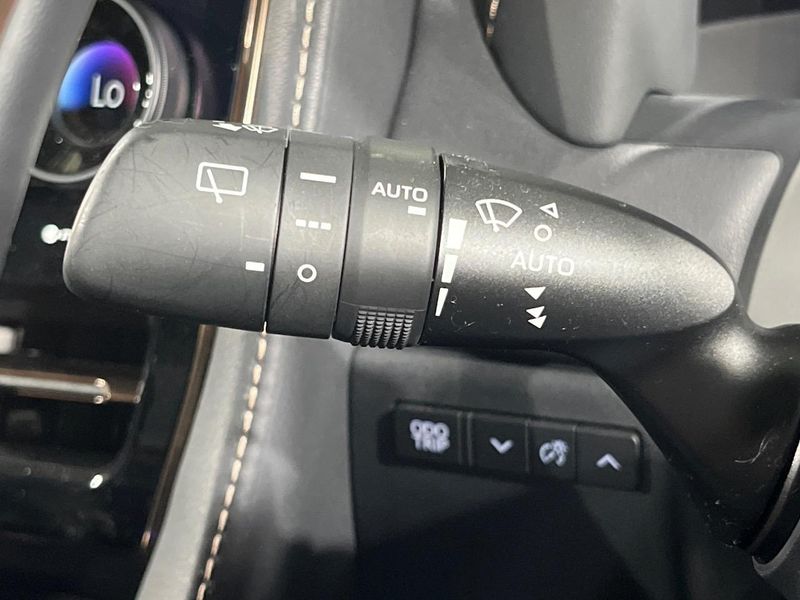 2023 Toyota Alphard Hybrid 6AA-AAHH40W (UW-6a126b39da343)[11]