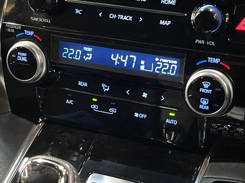 2021 Toyota Alphard 3BA-AGH30W (UW-6a126b49396a1)[9]
