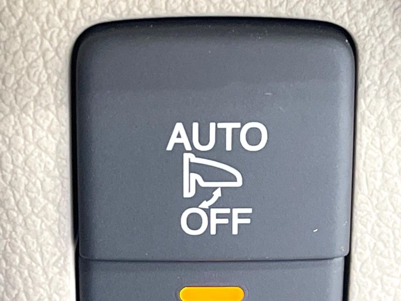 2019 Honda N-BOX Slash DBA-JF1 (UW-6a126bf79b149)[28]