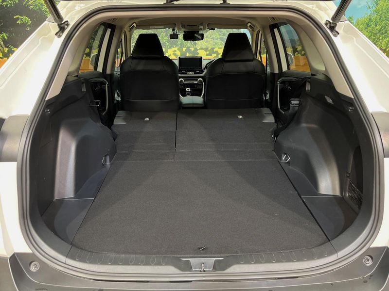2020 Toyota RAV4 6BA-MXAA54 (UW-6a126ca6db522)[4]