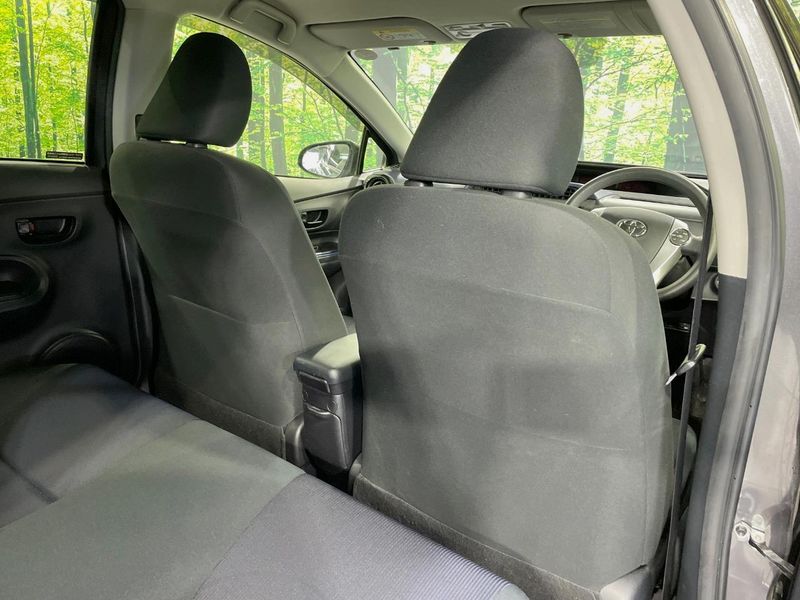 2015 Toyota Aqua DAA-NHP10 (UW-6a126cd9c811c)[28]