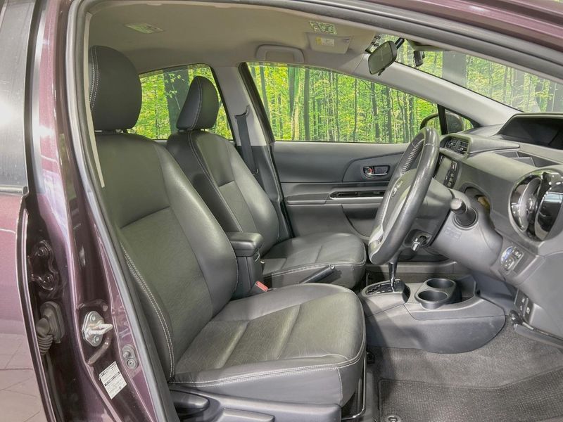 2016 Toyota Aqua DAA-NHP10 (UW-6a126cda2ba53)[25]