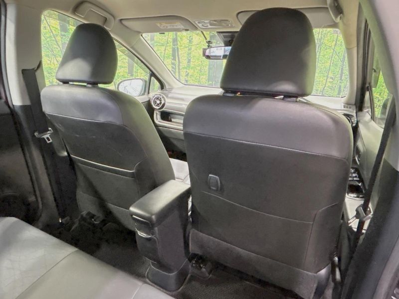 2016 Toyota Aqua DAA-NHP10 (UW-6a126cda2ba53)[18]