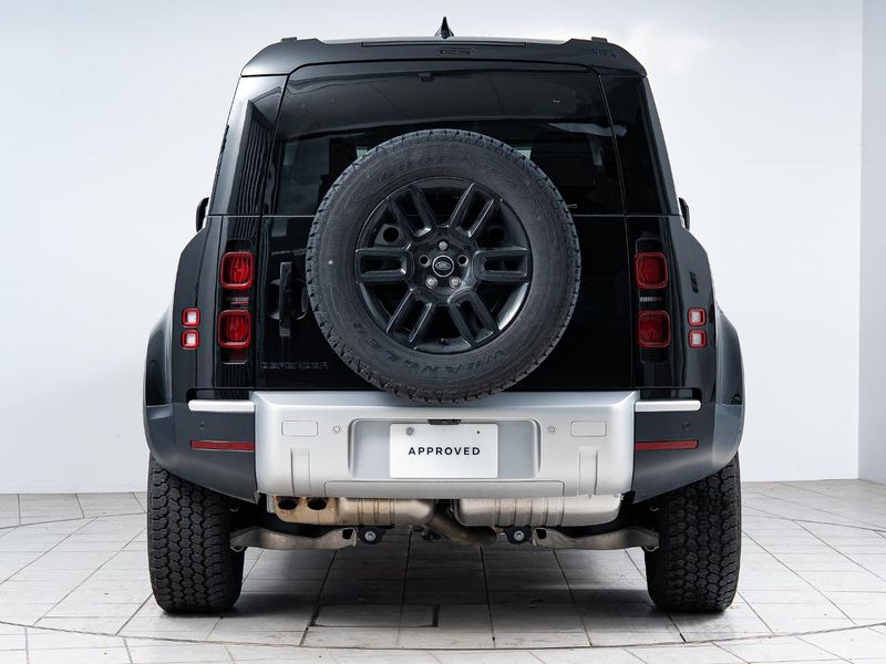2025 Land Rover Defender 3CA-LE72WAB (UW-6a126d010d623)[0]