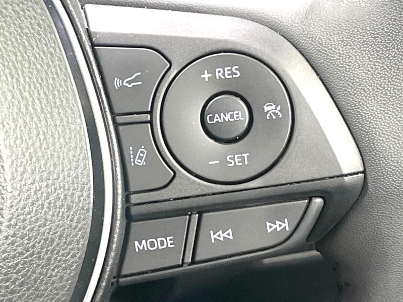 2022 Toyota RAV4 6AA-AXAH54 (UW-6a13ef9e8e51e)[23]