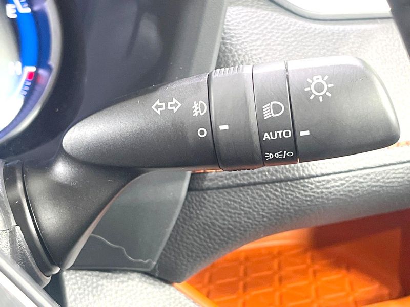 2022 Toyota RAV4 6AA-AXAH54 (UW-6a13ef9e8e51e)[25]