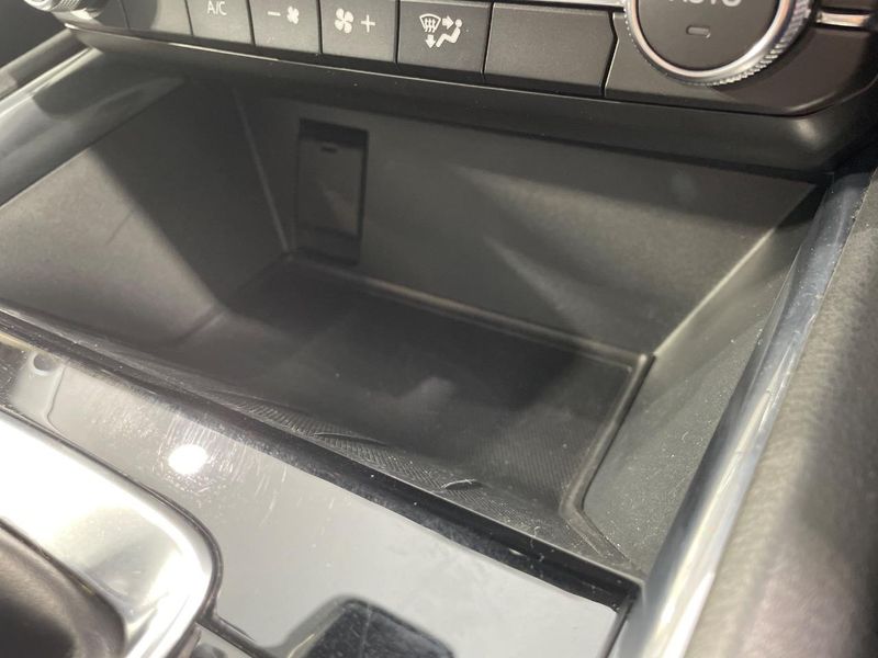 2018 Mazda CX-5 3DA-KF2P (UW-6a13f0458e2fe)[26]
