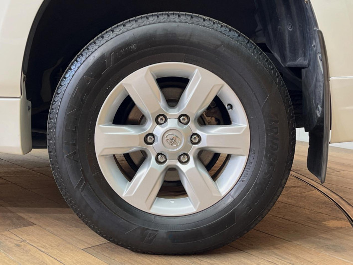 2015 Toyota Land Cruiser Prado LDA-GDJ150W (UW-6a150e948b452)[23]