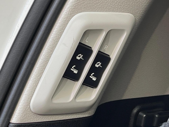 2015 Toyota Land Cruiser Prado LDA-GDJ150W (UW-6a150e948b452)[7]