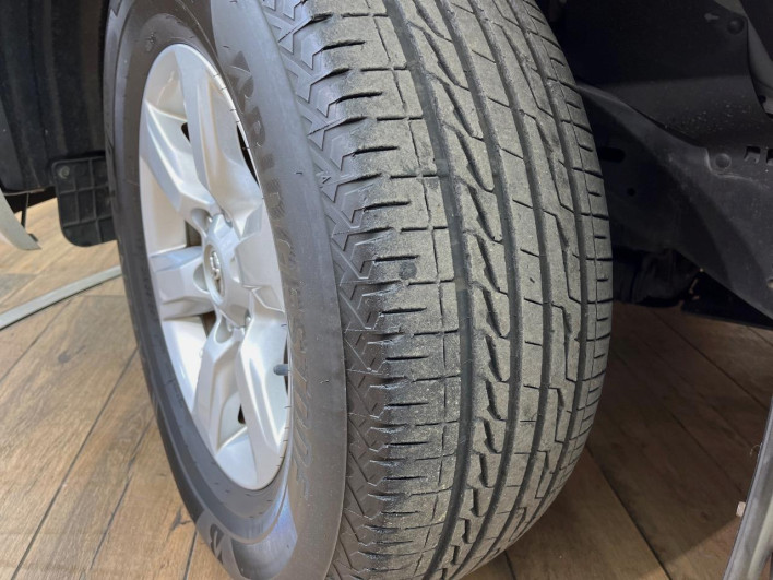 2015 Toyota Land Cruiser Prado LDA-GDJ150W (UW-6a150e948b452)[22]