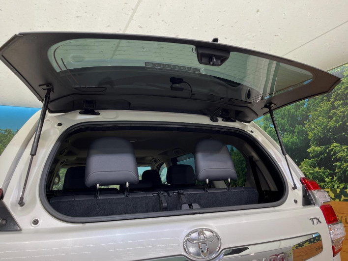 2016 Toyota Land Cruiser Prado LDA-GDJ150W (UW-6a150e94a6a26)[10]