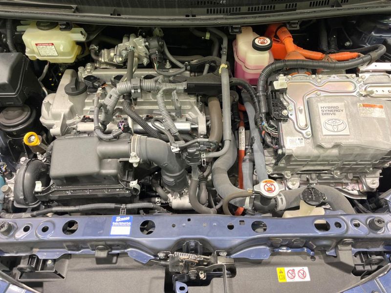 2019 Toyota Aqua DAA-NHP10 (UW-6a150fb548019)[5]