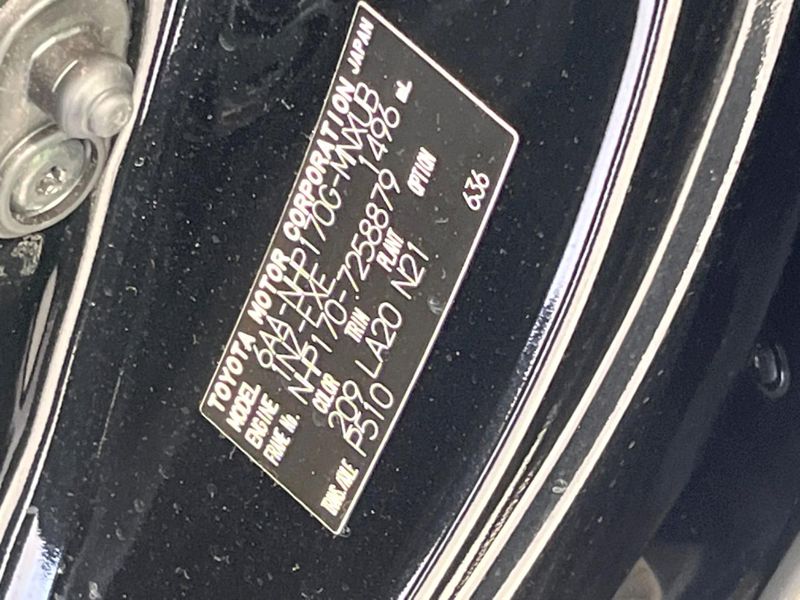 2022 Toyota Sienta 6AA-NHP170G (UW-6a150fba4e8cd)[1]