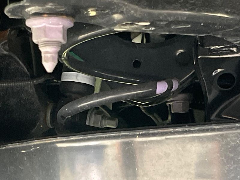 2024 Toyota Prius 6AA-ZVW60 (UW-6a15102ea328e)[26]
