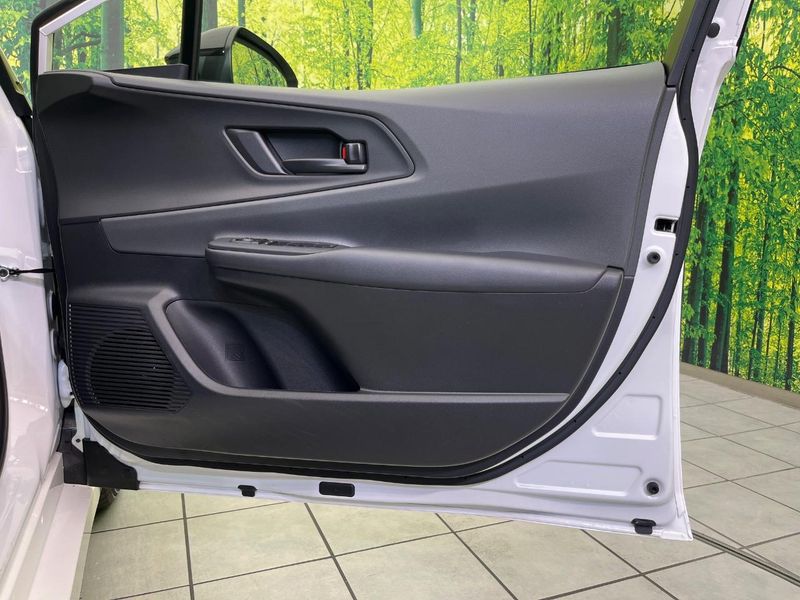 2024 Toyota Prius 6AA-ZVW60 (UW-6a15102ea328e)[21]