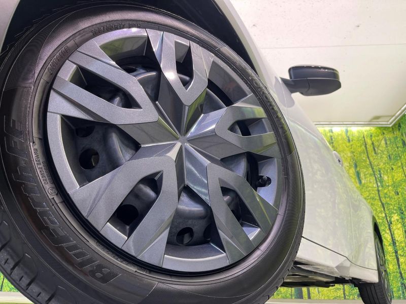 2024 Toyota Prius 6AA-ZVW60 (UW-6a15102ea328e)[15]