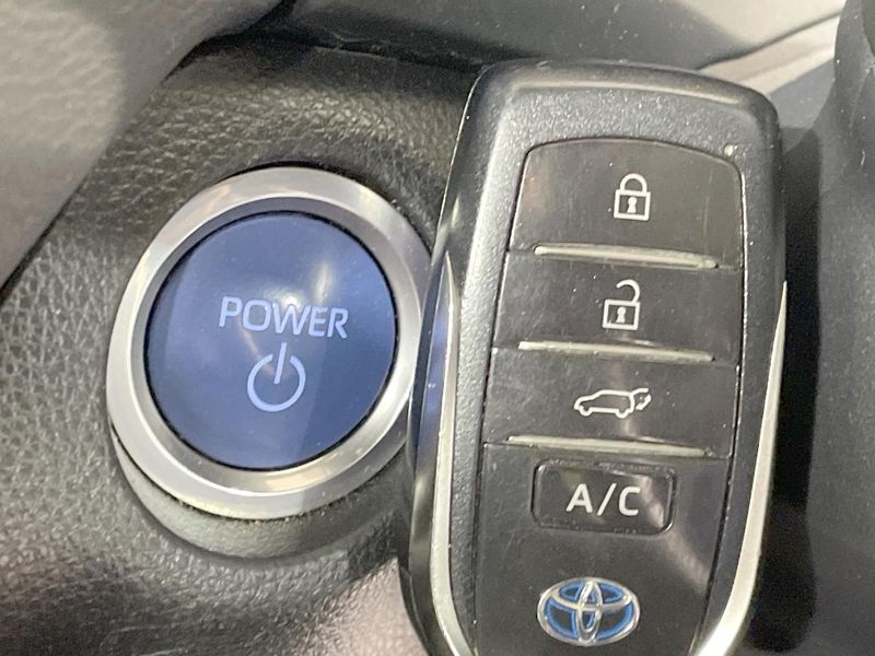2021 Toyota RAV4 PHV 6LA-AXAP54 (UW-6a165fb57e810)[21]