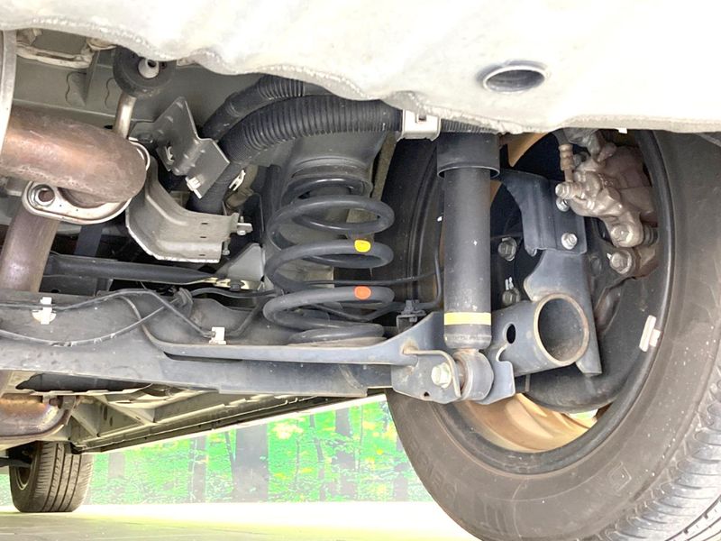 2017 Nissan Serena DAA-GFC27 (UW-6a16600b8d6a8)[23]