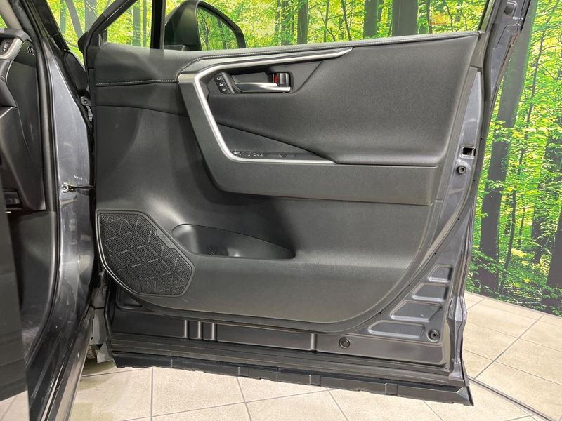 2019 Toyota RAV4 6BA-MXAA54 (UW-6a1660f639b46)[16]