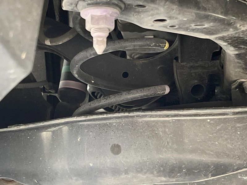 2023 Toyota Prius 6AA-MXWH60 (UW-6a16611168105)[29]