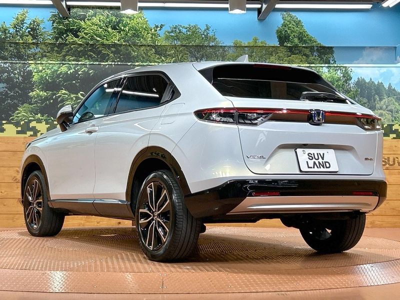 2021 Honda Vezel 6AA-RV5 (UW-6a16613f61967)[12]