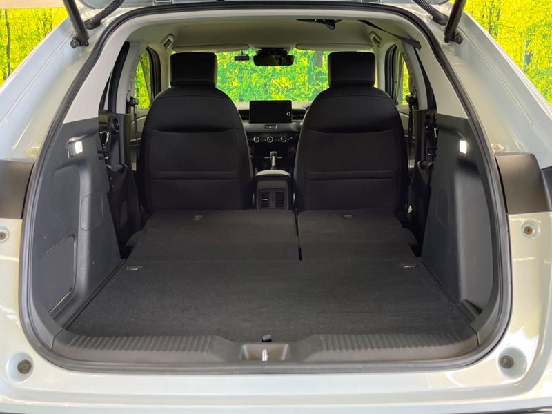 2025 Honda Vezel 6AA-RV5 (UW-6a166143bd25d)[19]