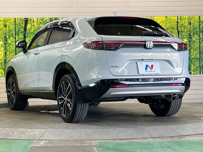 2025 Honda Vezel 6AA-RV5 (UW-6a166143bd25d)[10]