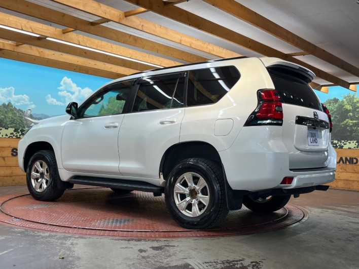 2020 Toyota Land Cruiser Prado 3BA-TRJ150W (UW-6a166151b93a8)[7]