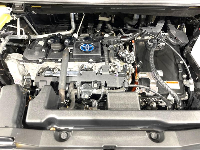2023 Toyota Voxy 6AA-ZWR95W (UW-6a1661a3808f1)[4]