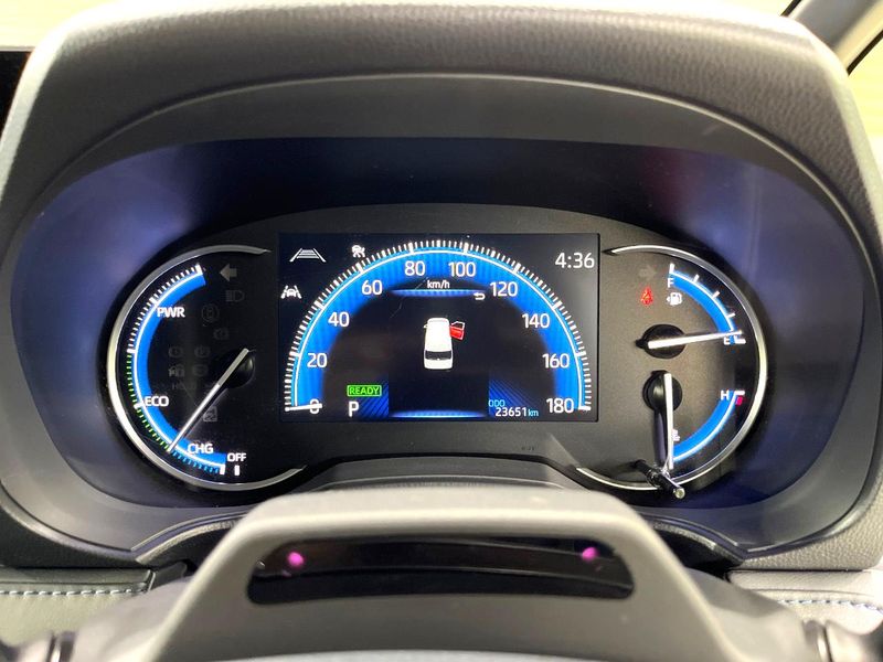 2023 Toyota Voxy 6AA-ZWR95W (UW-6a1661a3808f1)[21]