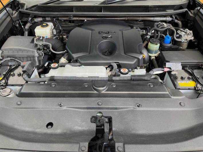 2021 Toyota Land Cruiser Prado 3DA-GDJ150W (UW-6a17b1bae24e5)[16]