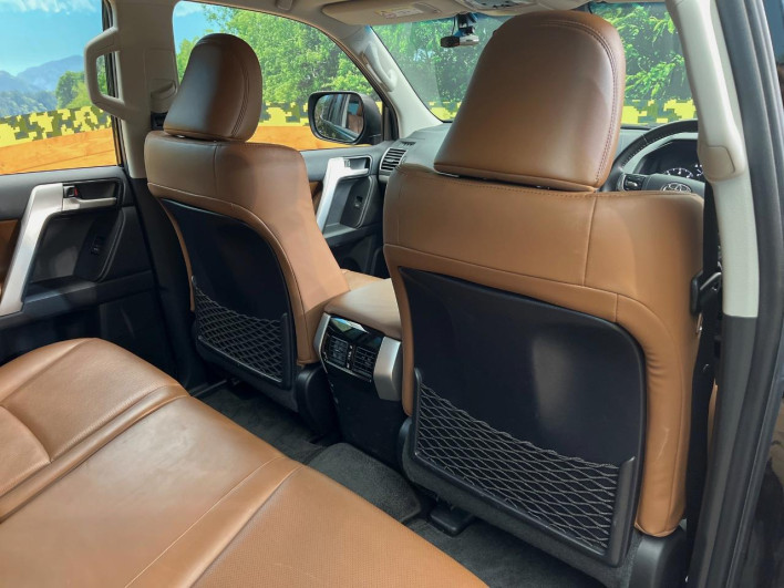 2021 Toyota Land Cruiser Prado 3DA-GDJ150W (UW-6a17b1bae24e5)[26]