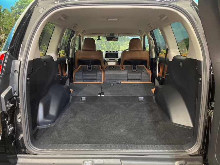 2021 Toyota Land Cruiser Prado 3DA-GDJ150W (UW-6a17b1bae24e5)[7]