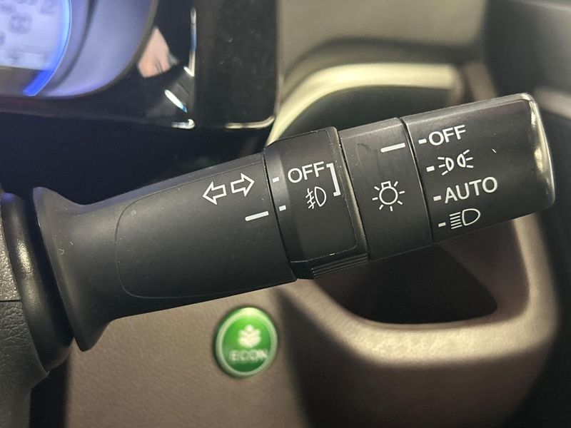 2015 Honda N-WGN Custom DBA-JH1 (UW-6a17b22073710)[7]