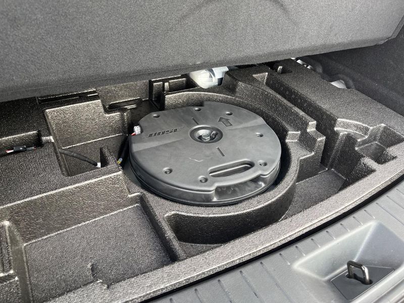 2023 Mazda CX-60 3CA-KH3R3P (UW-6a17b22d8c915)[24]