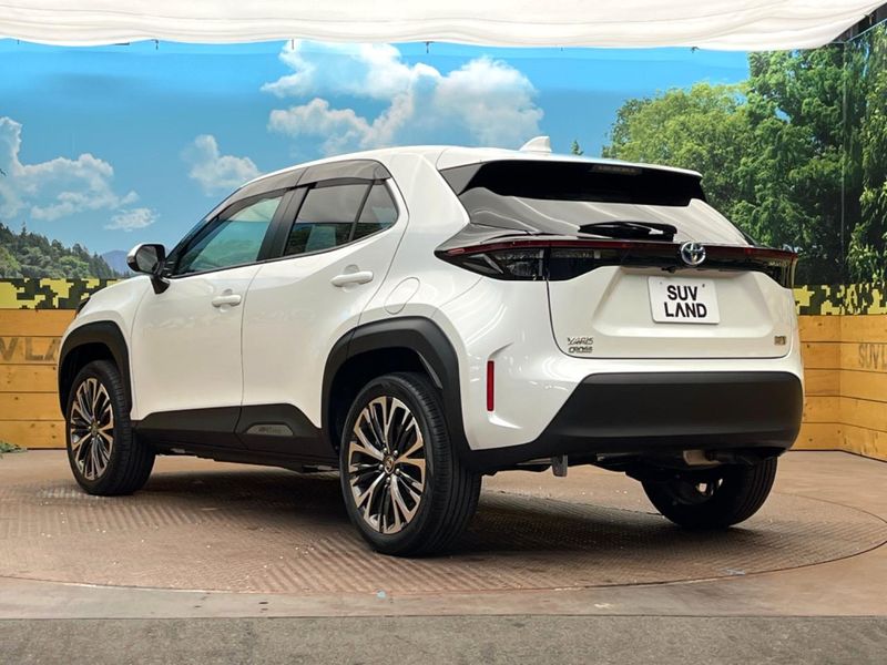 2023 Toyota Yaris Cross 6AA-MXPJ10 (UW-6a17b2b74428a)[23]
