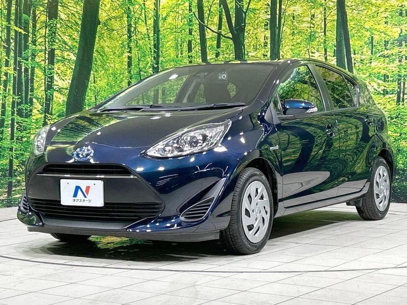 2017 Toyota Aqua DAA-NHP10 (UW-6a17b2deaee2c)[6]