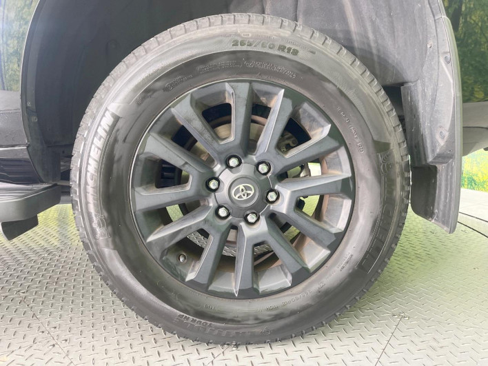 2023 Toyota Land Cruiser Prado 3BA-TRJ150W (UW-6a17b3157bc91)[12]