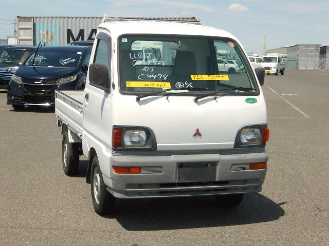 1997 Mitsubishi Minicab Truck U41T (UW-6a2bcb59e517a)[0]