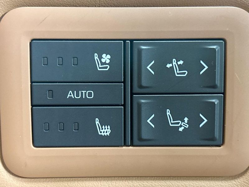 2024 Toyota Vellfire Hybrid 6AA-AAHH40W (UW-6a190301c81ce)[27]