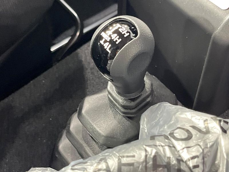 2026 Suzuki Jimny 3BA-JB64W (UW-6a1903d46e392)[25]