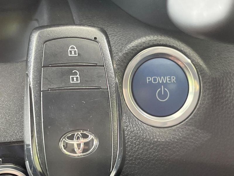 2024 Toyota Yaris Cross 6AA-MXPJ10 (UW-6a19048c2ab13)[20]