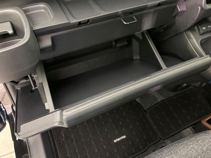 2024 Toyota Sienta 6AA-MXPL10G (UW-6a190493c4072)[6]