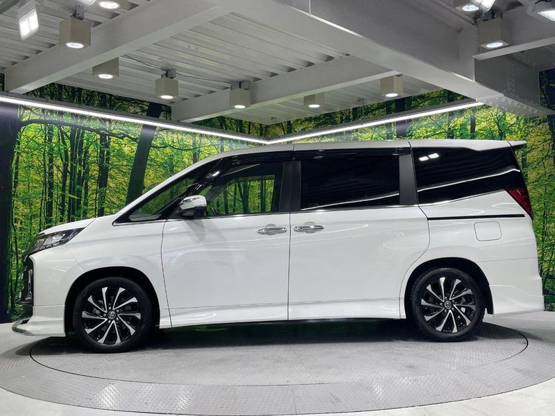 2023 Toyota Noah 6BA-MZRA90W (UW-6a1904a66b1a7)[20]
