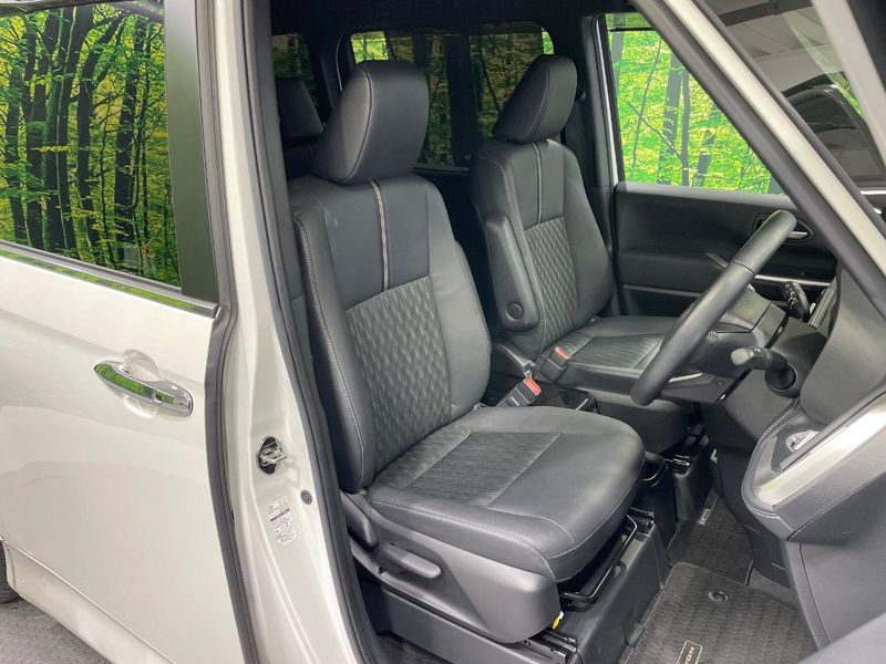 2023 Toyota Noah 6BA-MZRA90W (UW-6a1904a66b1a7)[25]