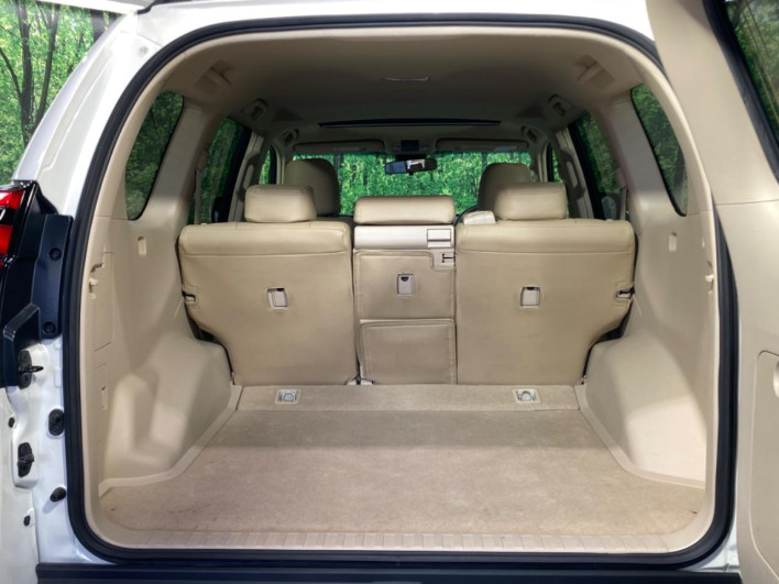 2017 Toyota Land Cruiser Prado CBA-TRJ150W (UW-6a1904ee5868f)[15]