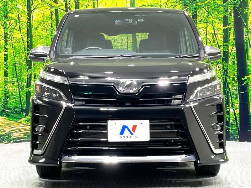 2019 Toyota Voxy DBA-ZRR80W (UW-6a19052ec2ac4)[5]
