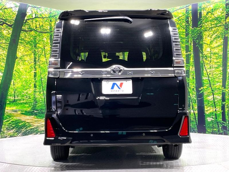 2019 Toyota Voxy DBA-ZRR80W (UW-6a19052ec2ac4)[8]