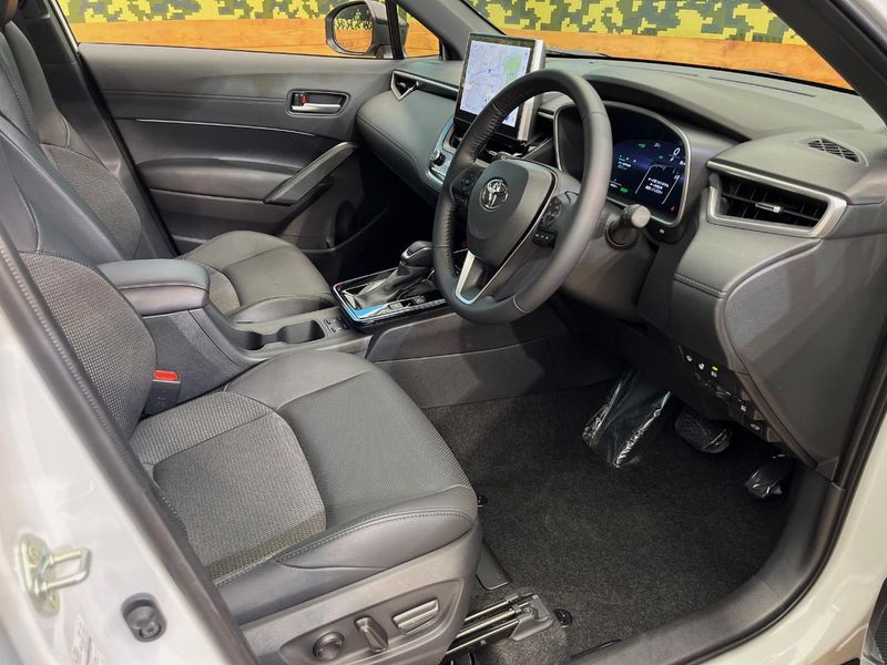 2025 Toyota Corolla Cross 6AA-ZVG16 (UW-6a19053a9a83c)[29]